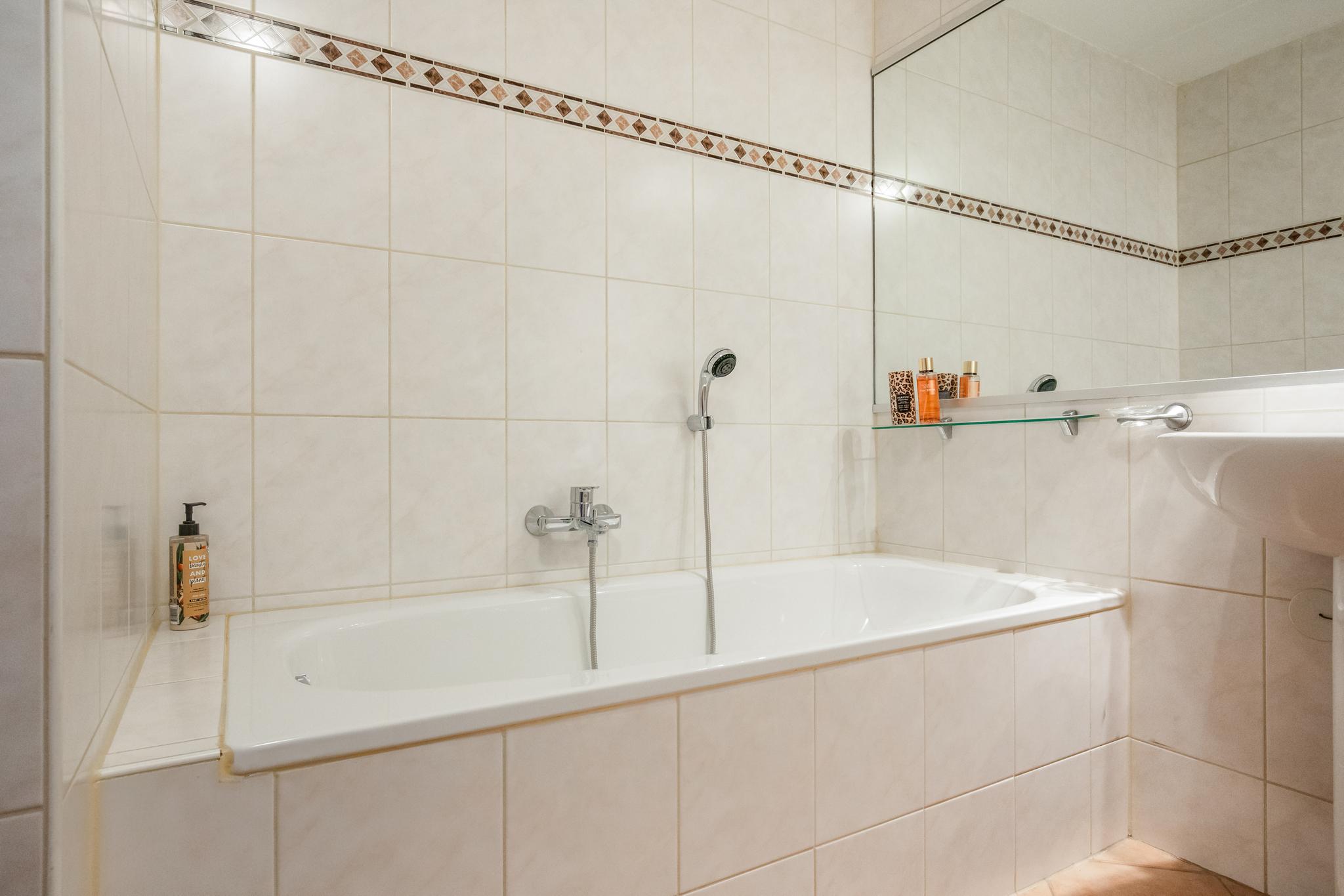 Spinozalaan 37 F, 2273 XC Voorburg 23